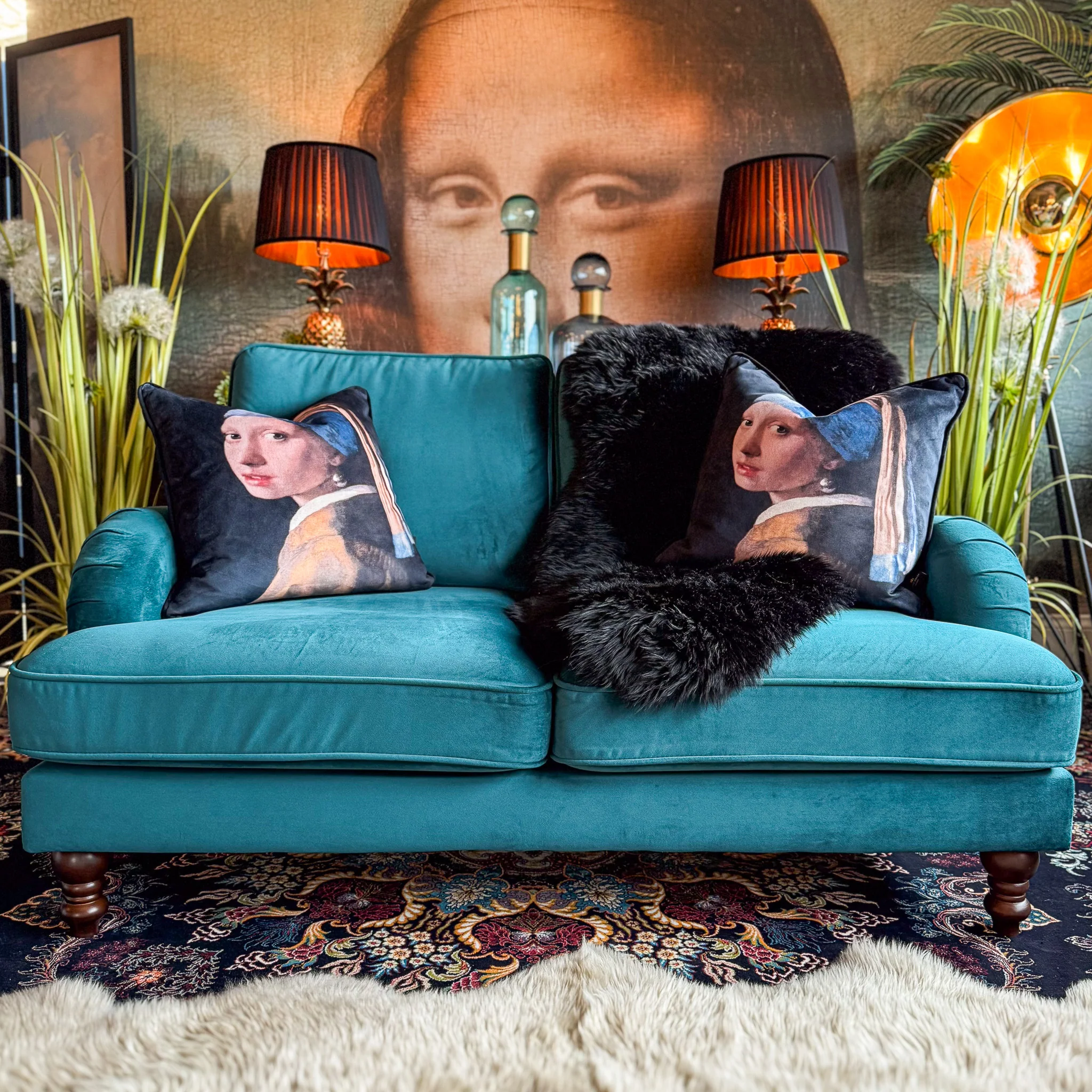 Albert in Plush Velvet - Image 3