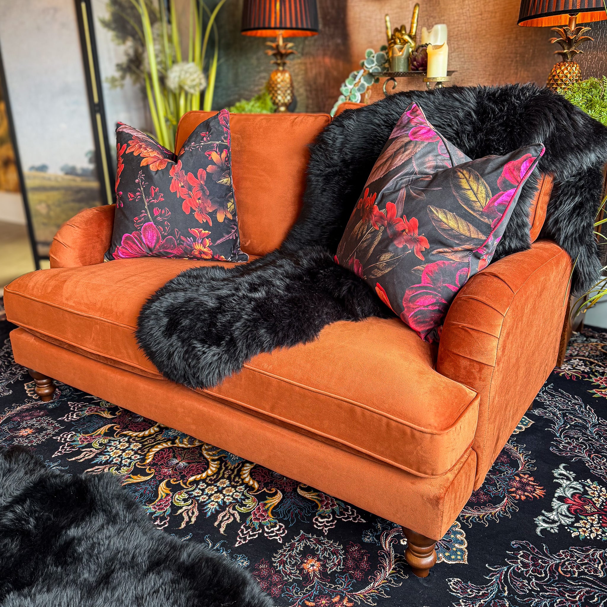 Albert in Plush Velvet - Image 9