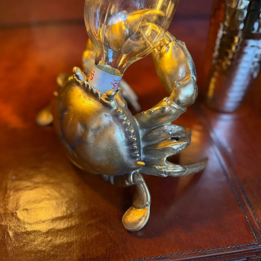Antique Gold Thirsty Crab Wine Bottle Holder - Clearance - Image 3