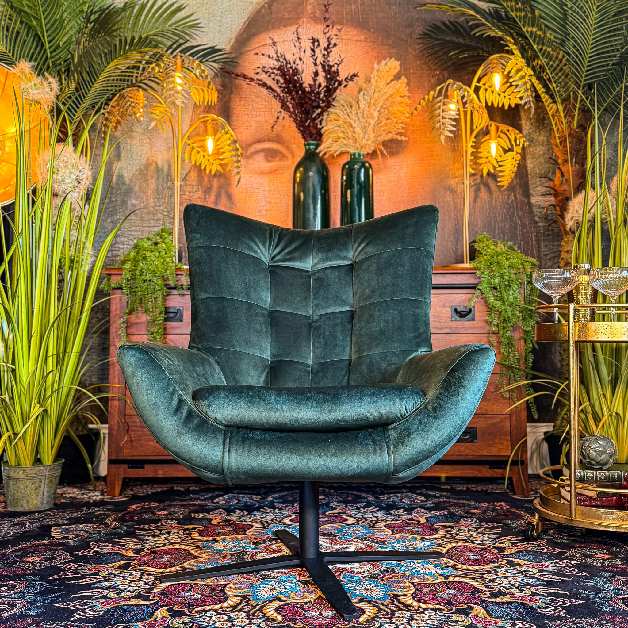 Austin Egg Chair in Plush Velvet - Image 4