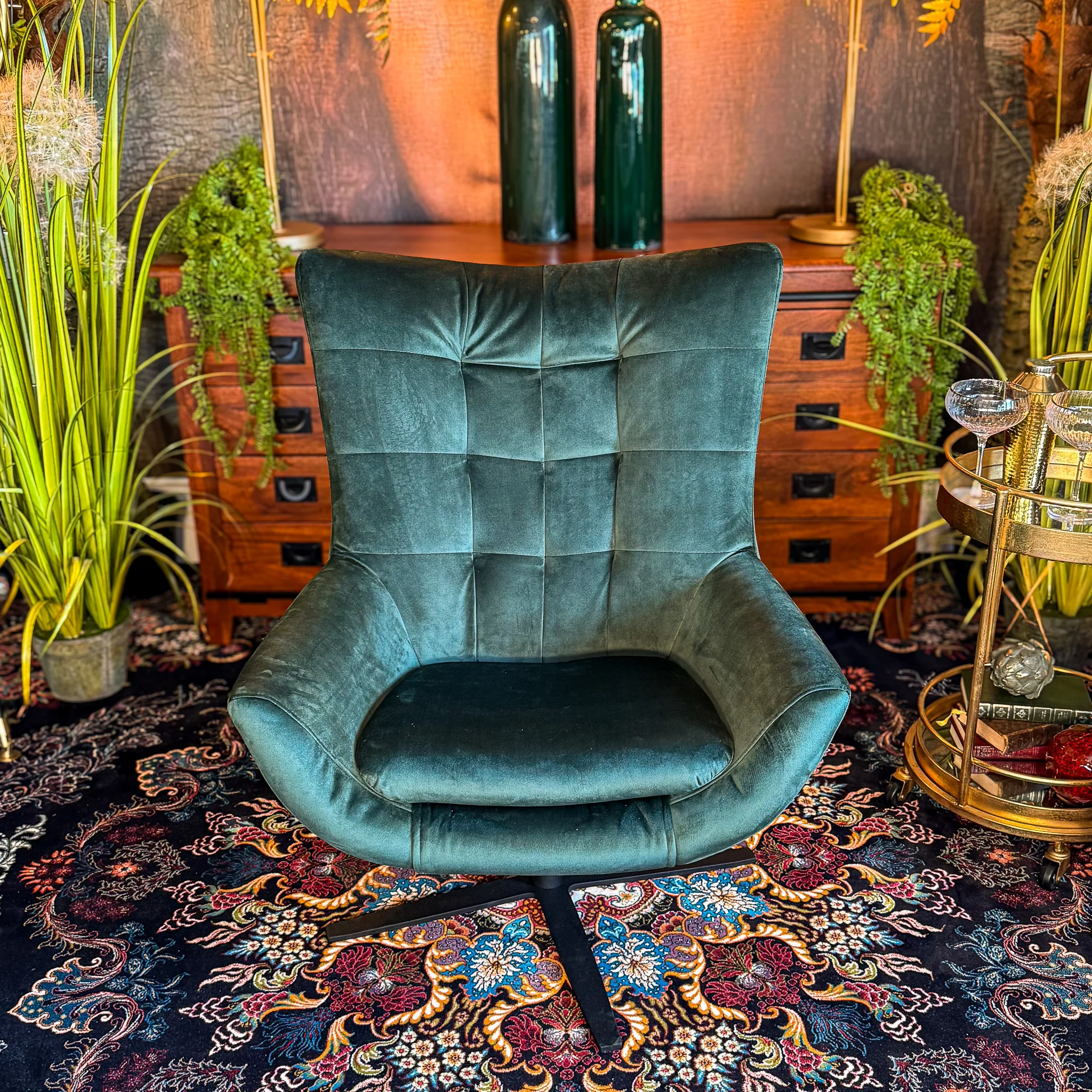 Austin Egg Chair in Plush Velvet - Image 7