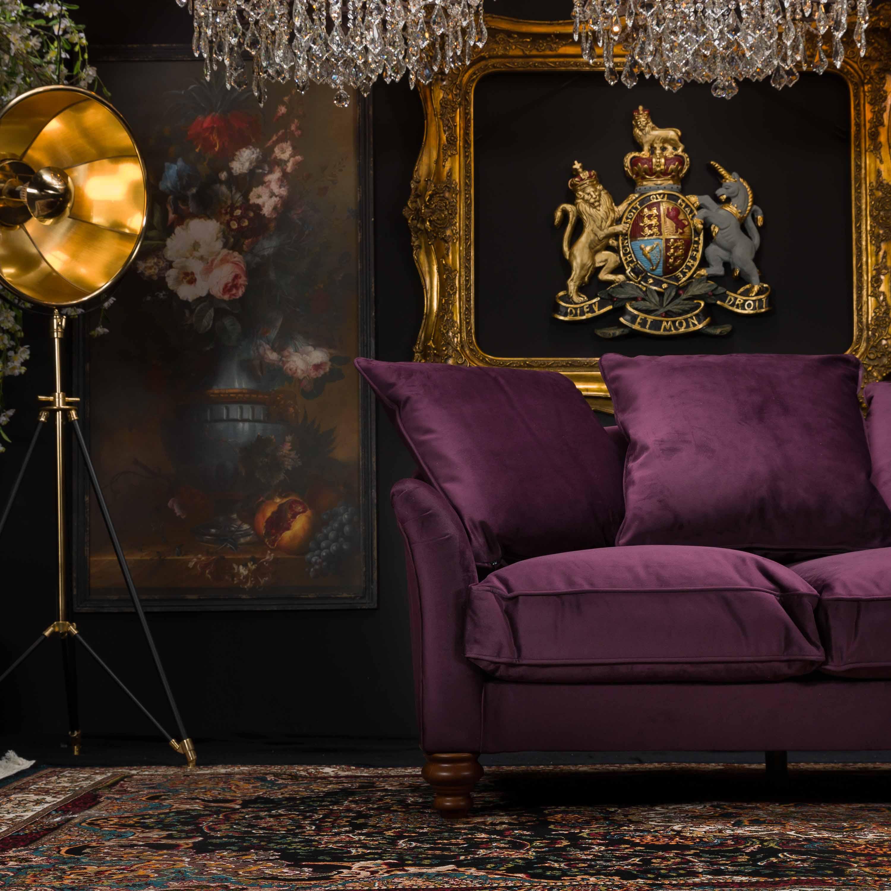 Bugsby in Plush Velvet - Image 17