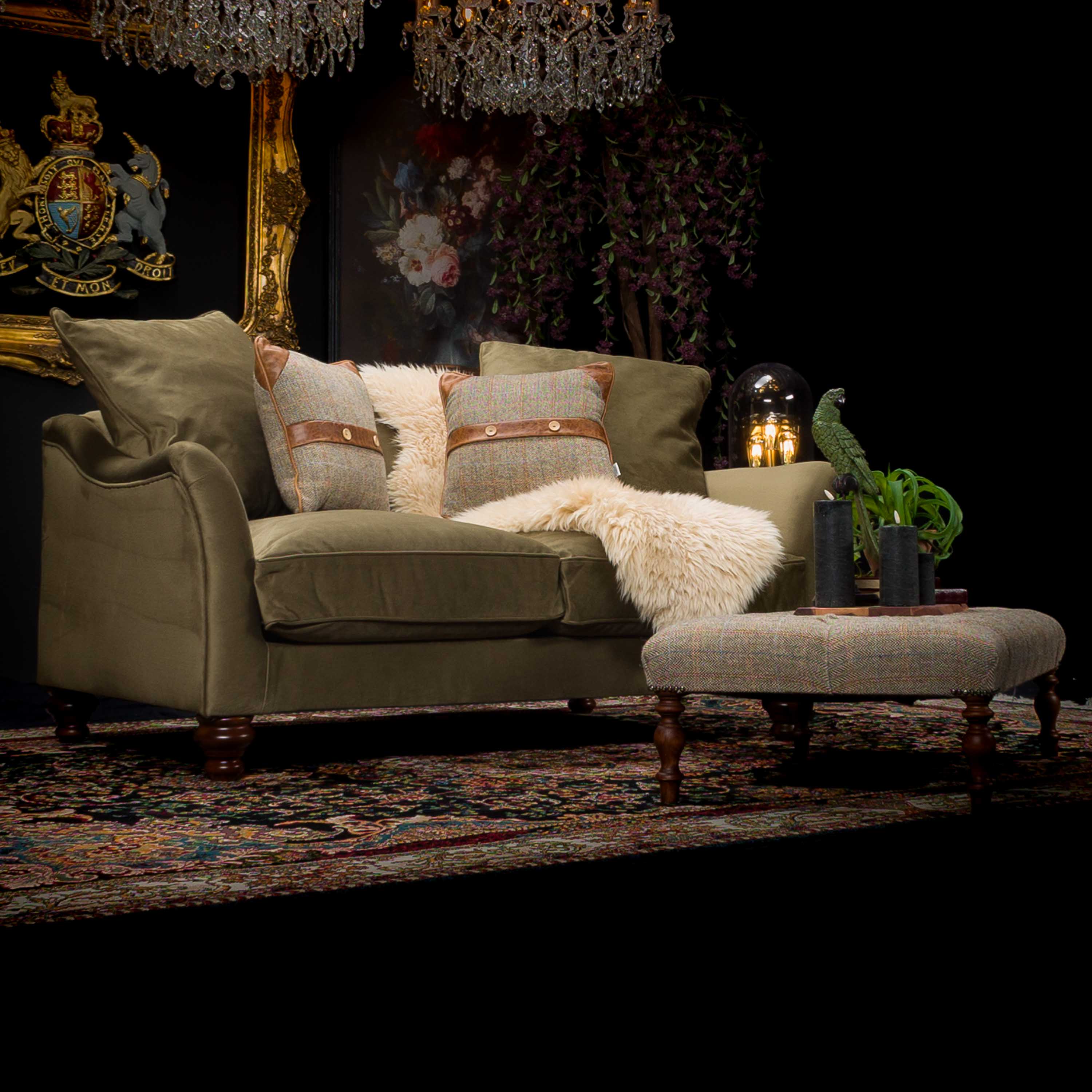 Bugsby in Plush Velvet - Image 23