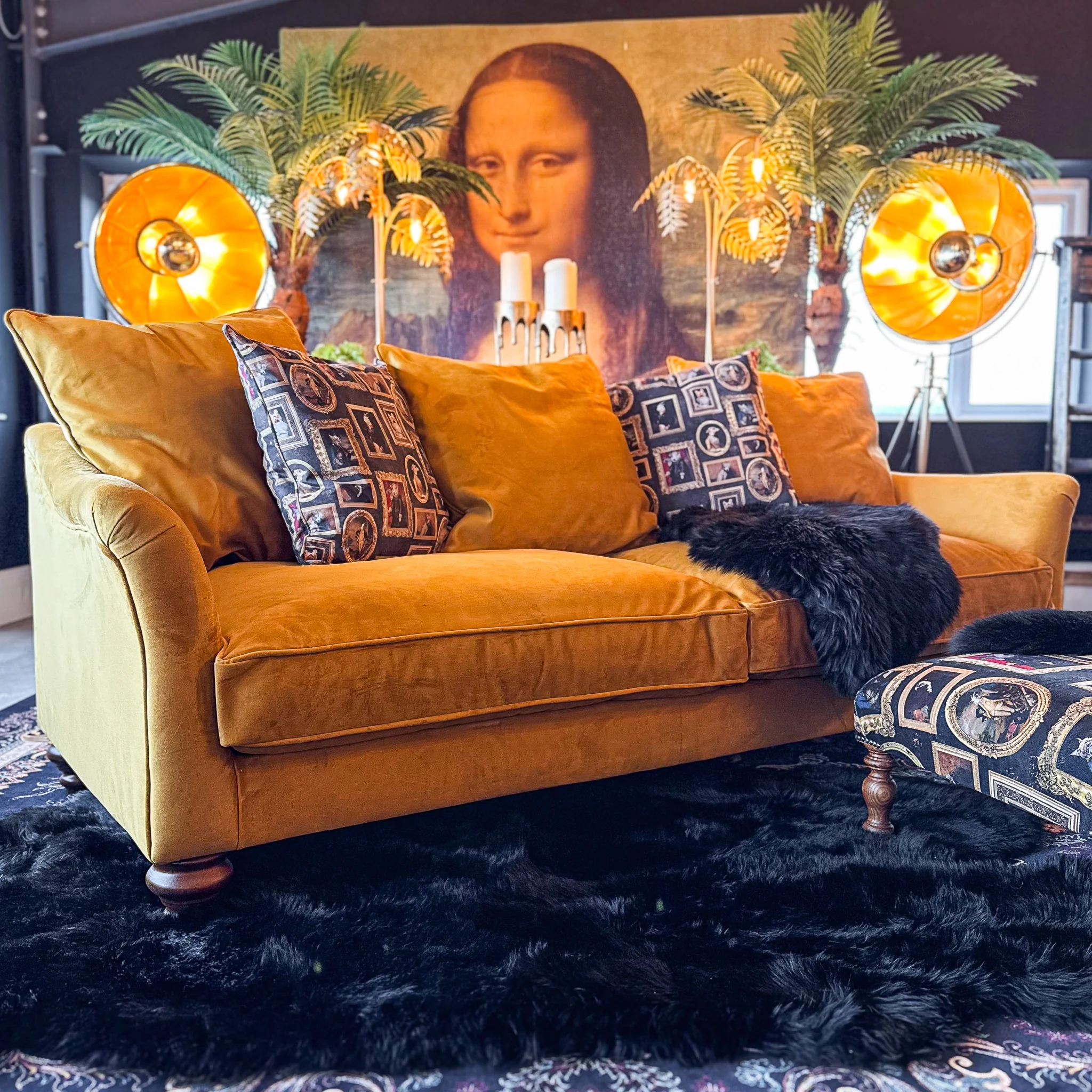 Bugsby in Plush Velvet - Image 49