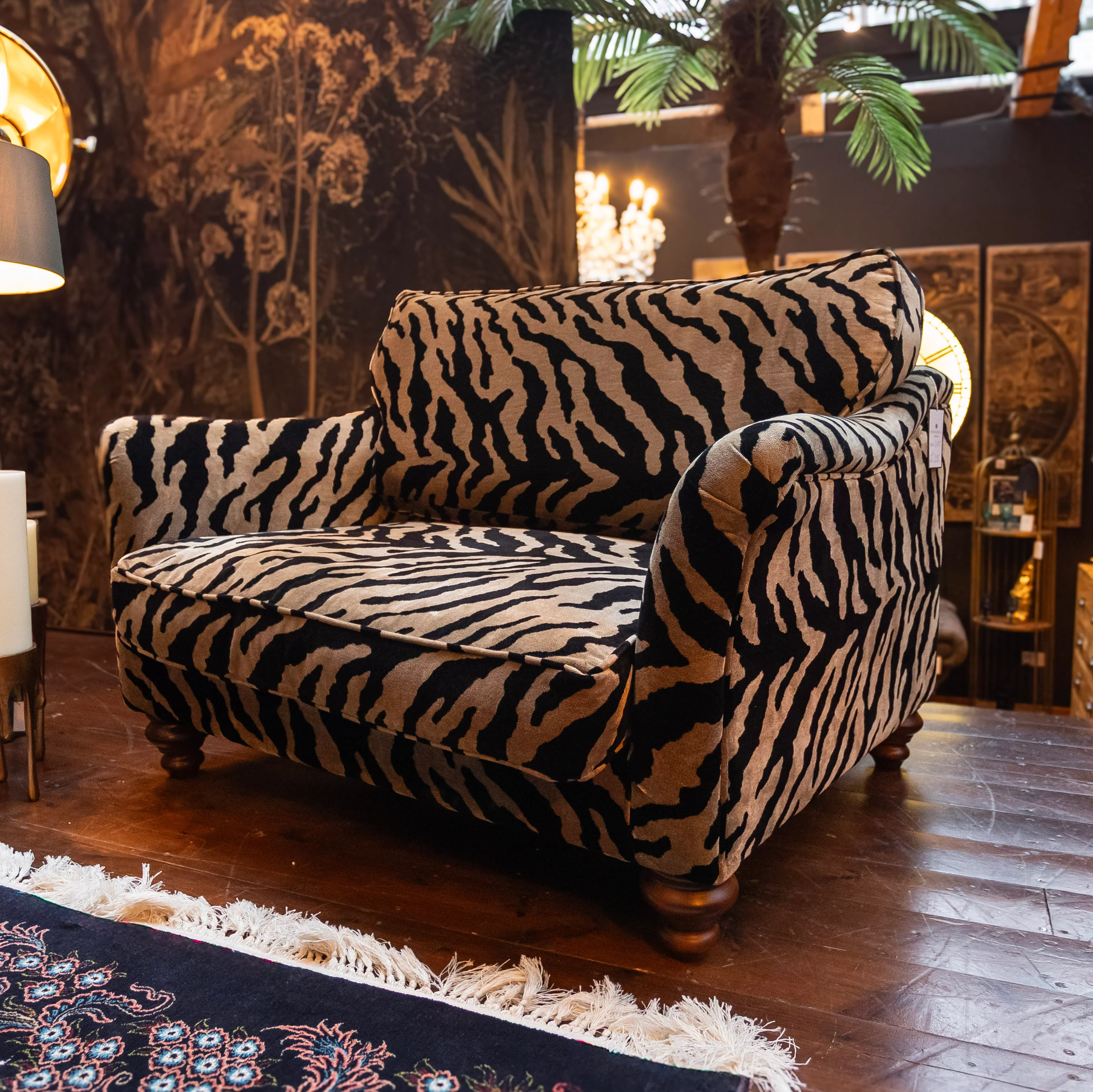 Bugsby in Animal Print - Image 59