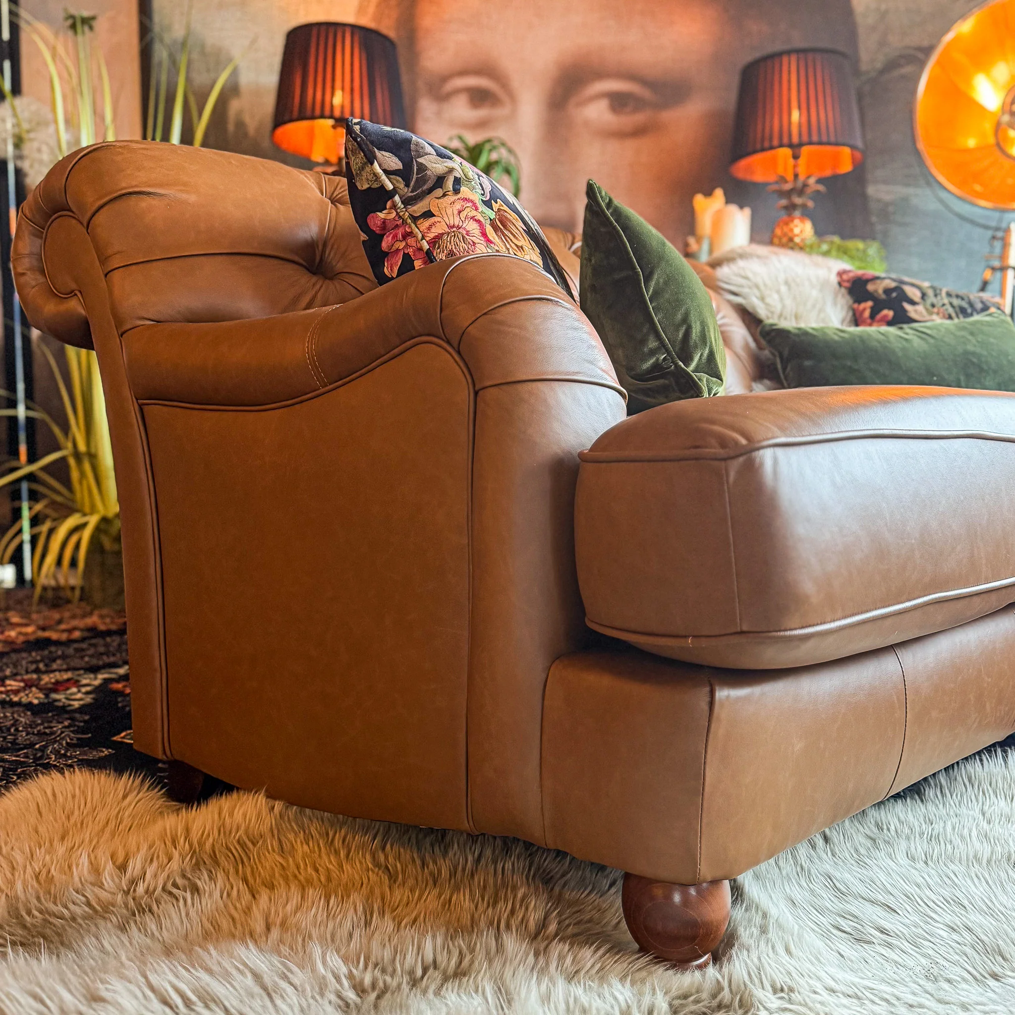 Eaton Chesterfield in Leather - Image 25
