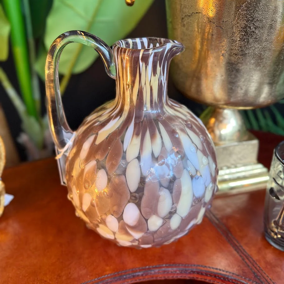Giraffe Pitcher - Image 3
