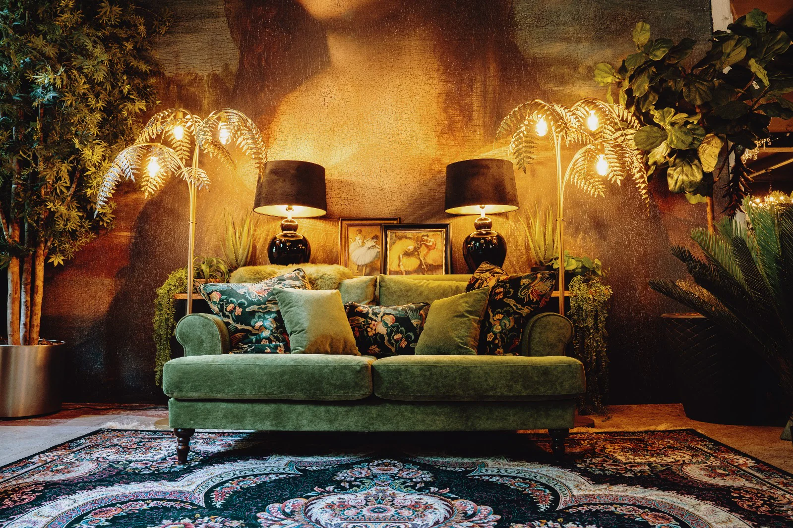 Hartington in Richmond Velvet - Image 151