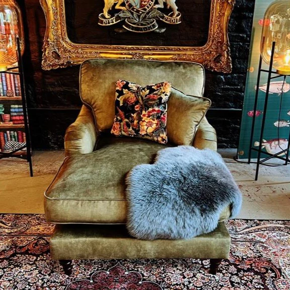 Howard Armchairs in Velvet - Image 17