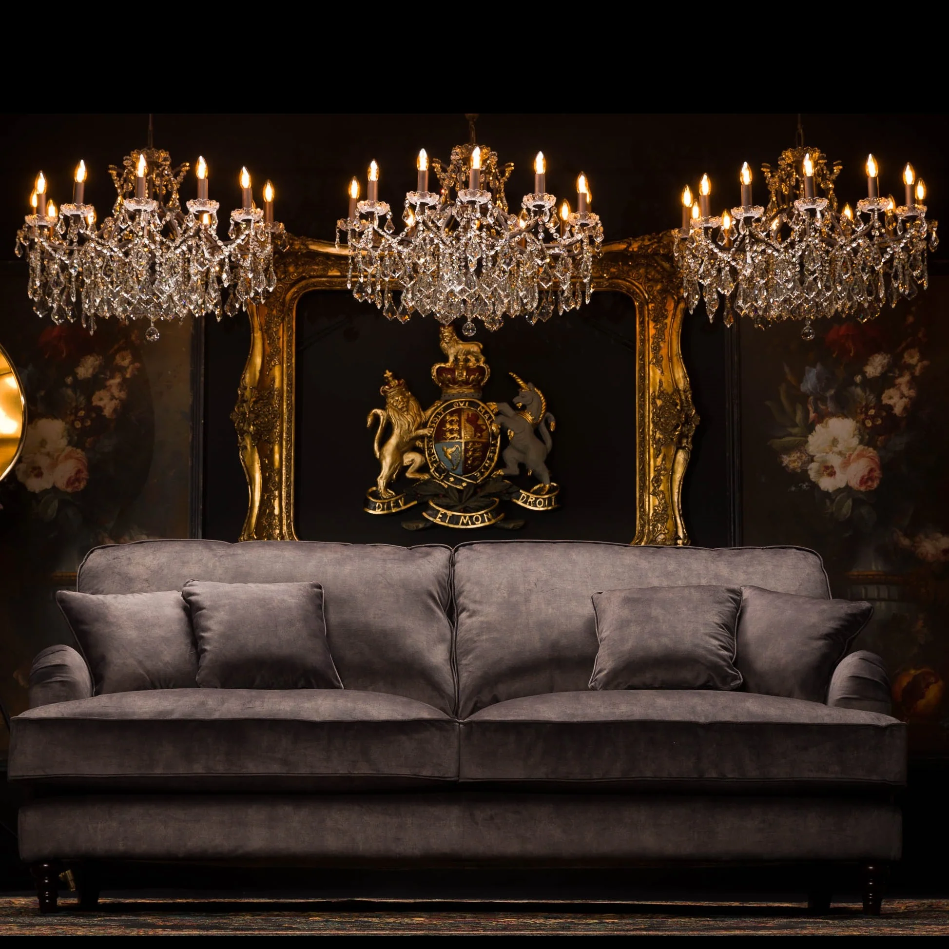 Howard in Velvet - Image 62