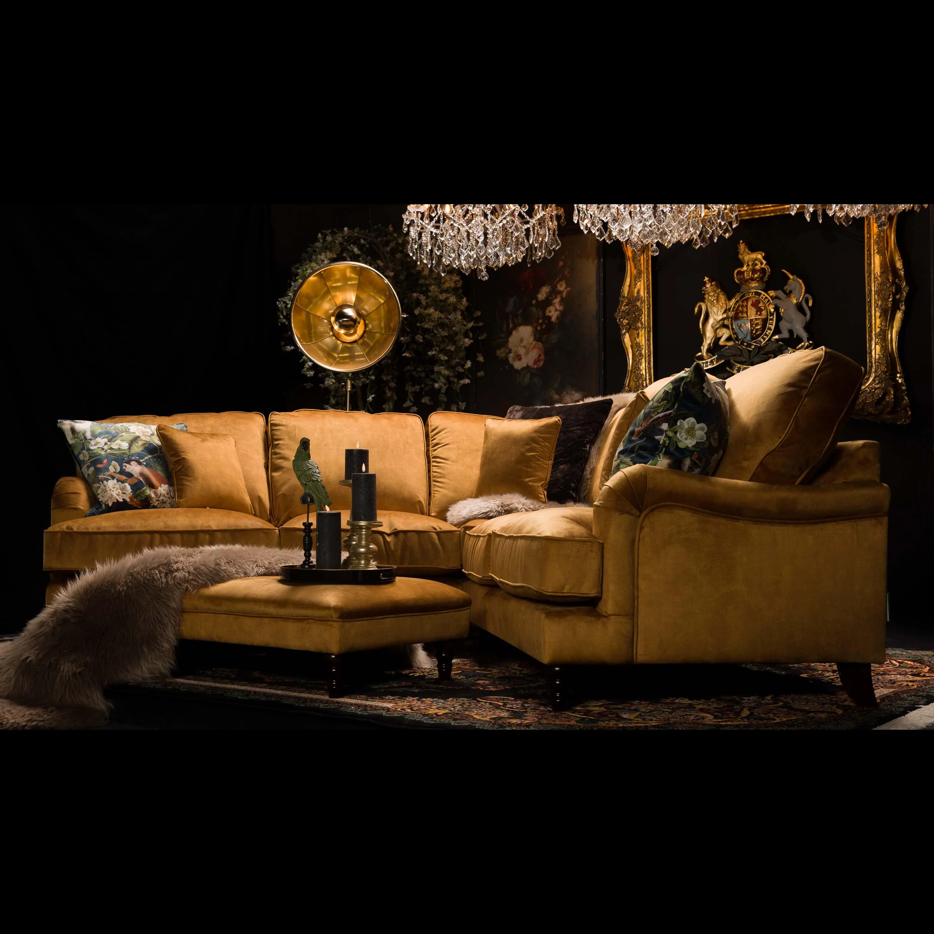 Howard in Velvet - Image 70