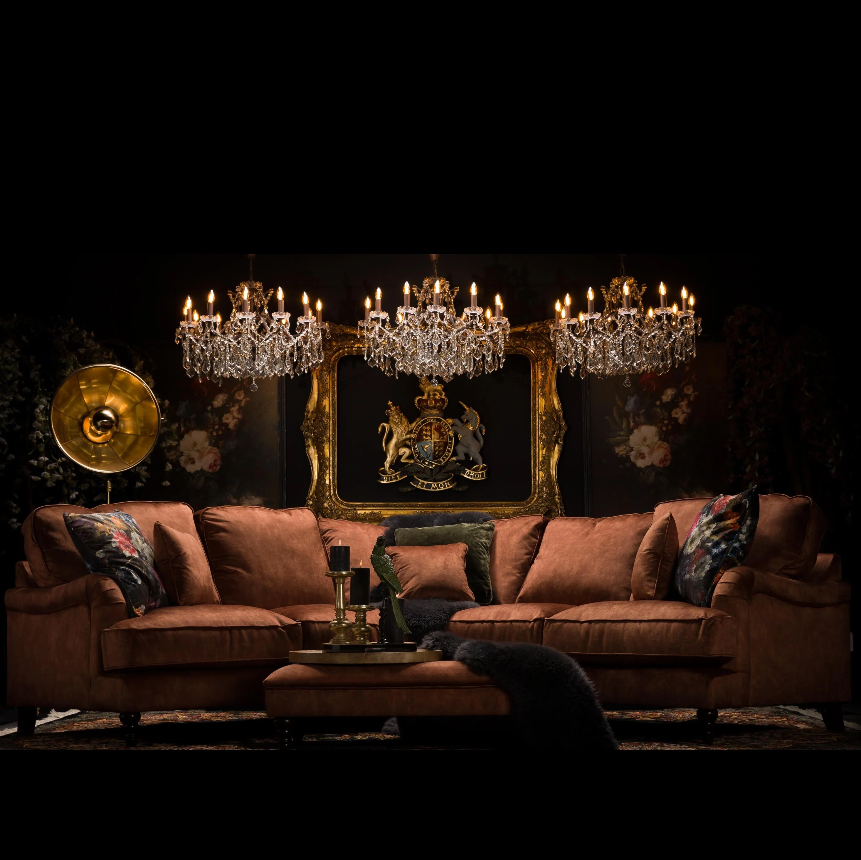 Howard in Velvet - Image 73