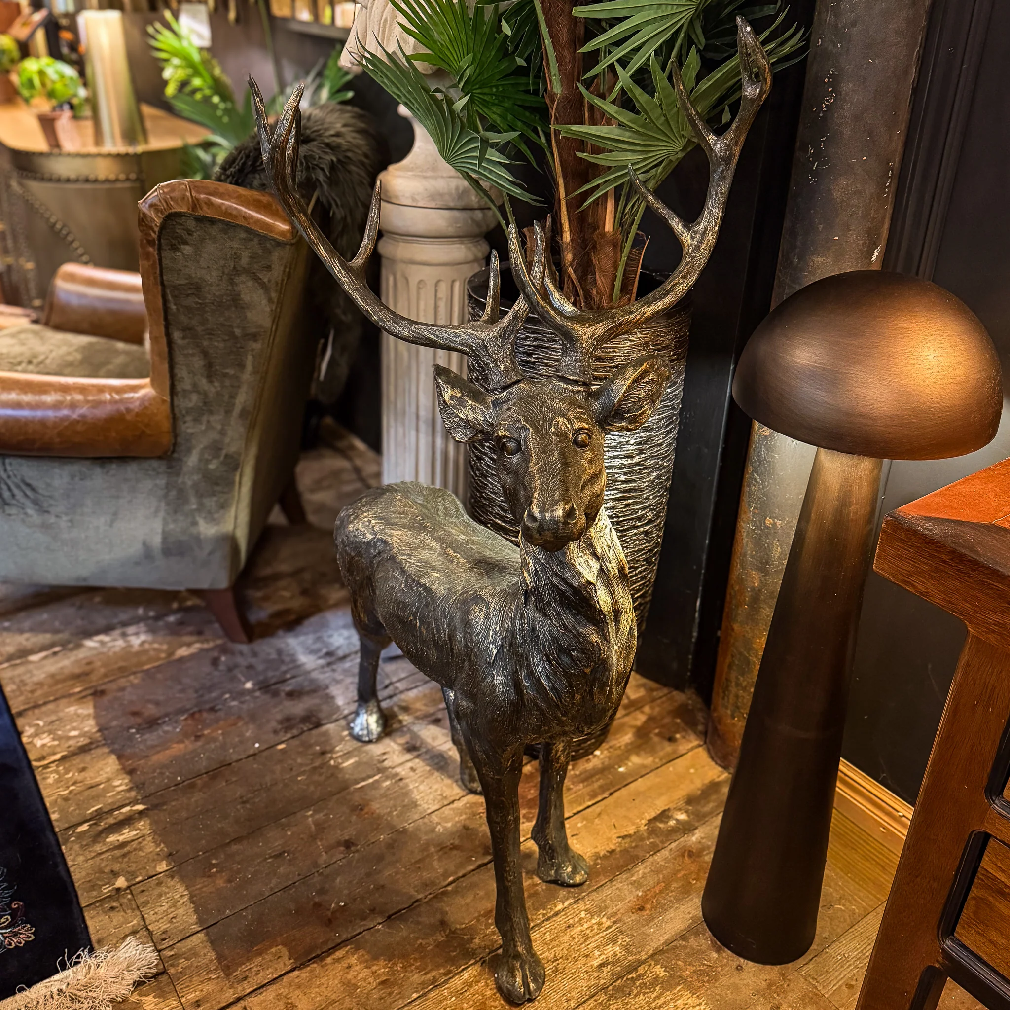 Life-Size Stag - Image 3