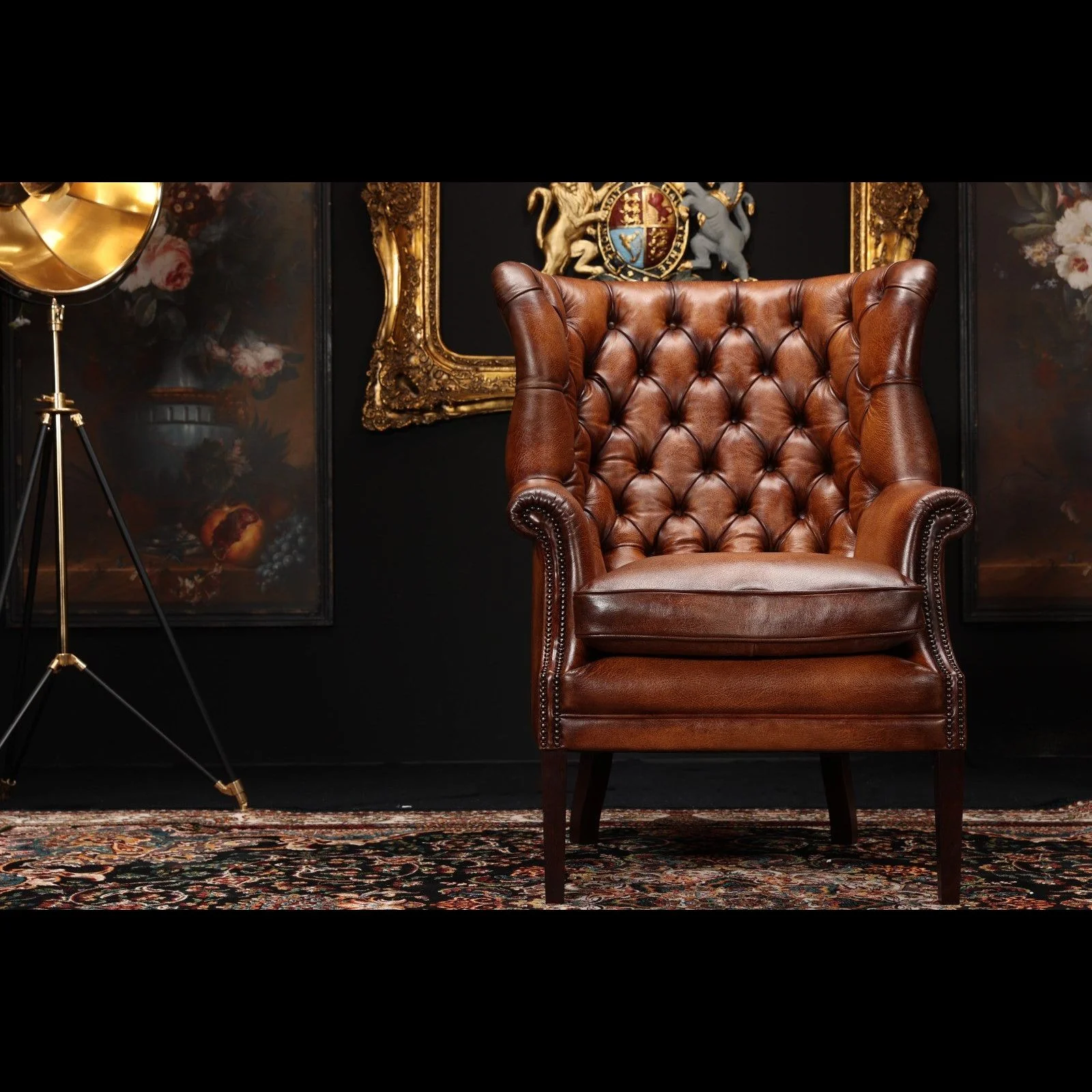 Mackenzie by Tetrad in Leather Hand Antiqued - Image 11