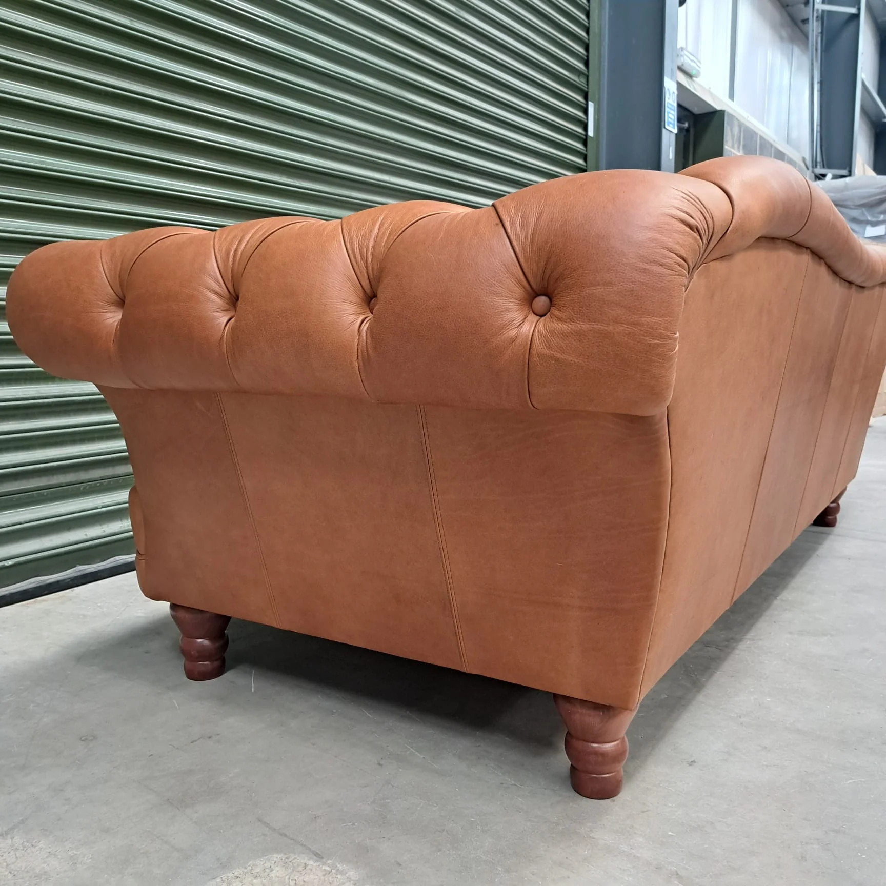 Oskar Chesterfield 4 Seater Sofa in Brown Leather - Ex Display - Image 12