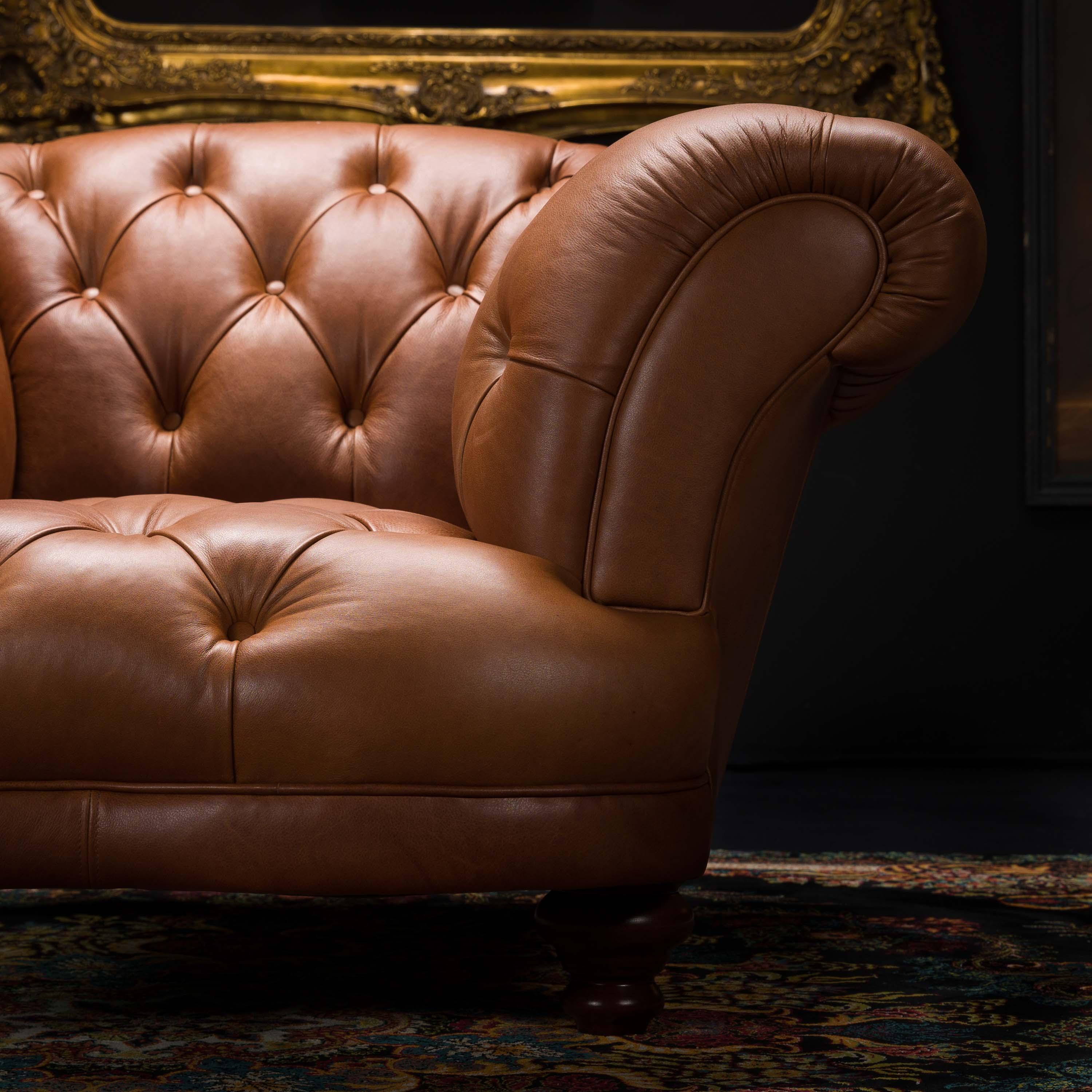 Oskar Chesterfield Armchairs in Leather - Image 2