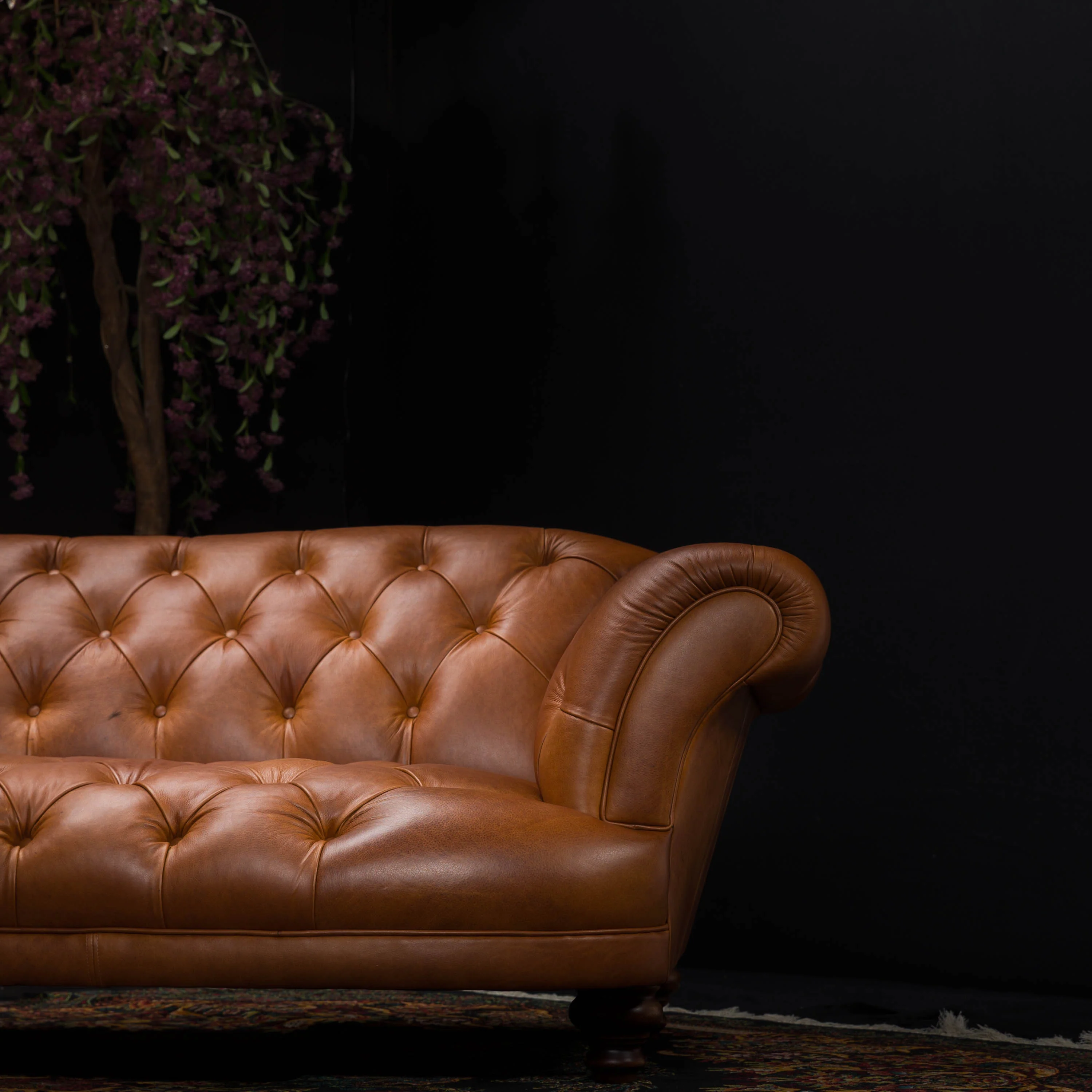 Oskar Chesterfield in Leather - Image 39