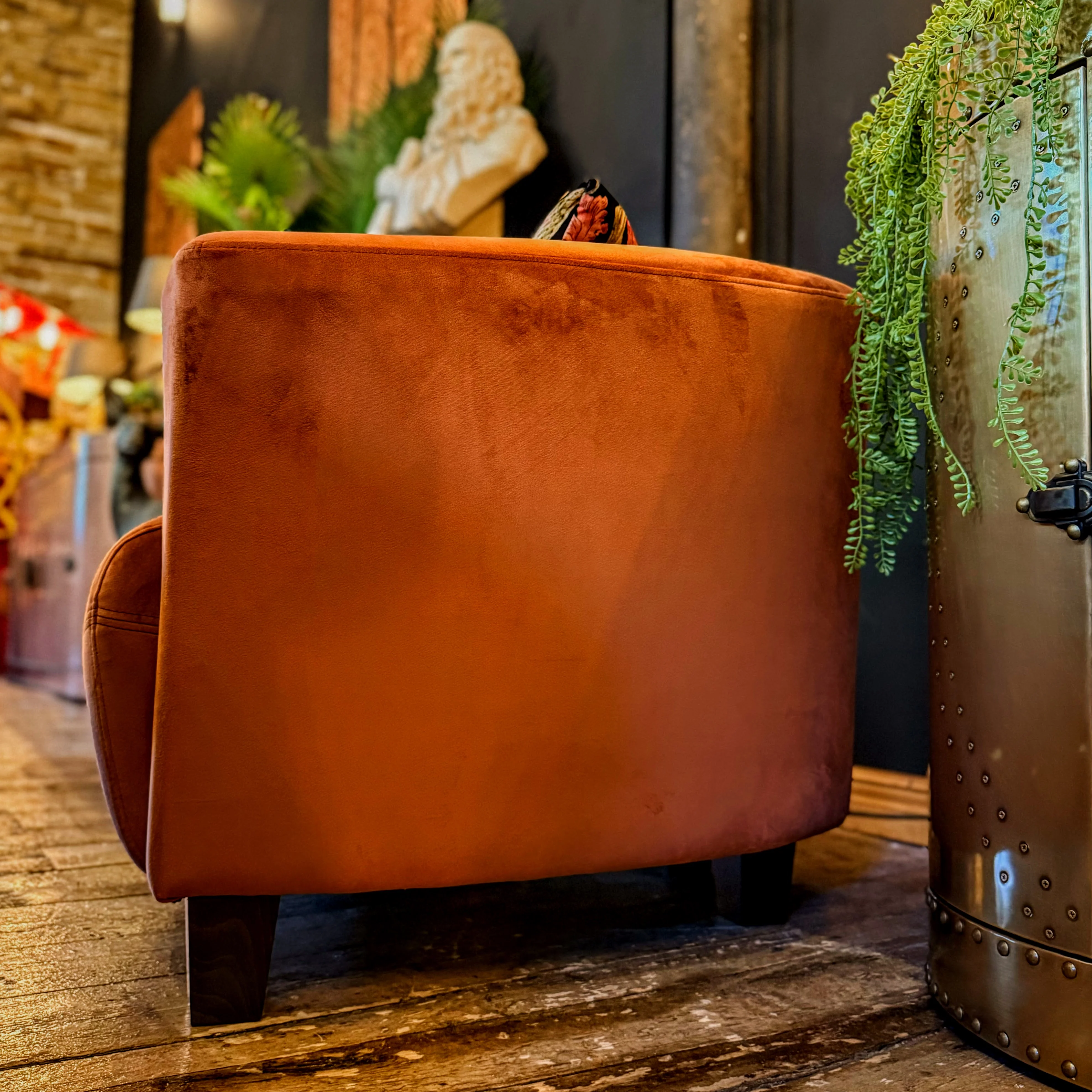 Rocket Chair in Velvet - Image 15