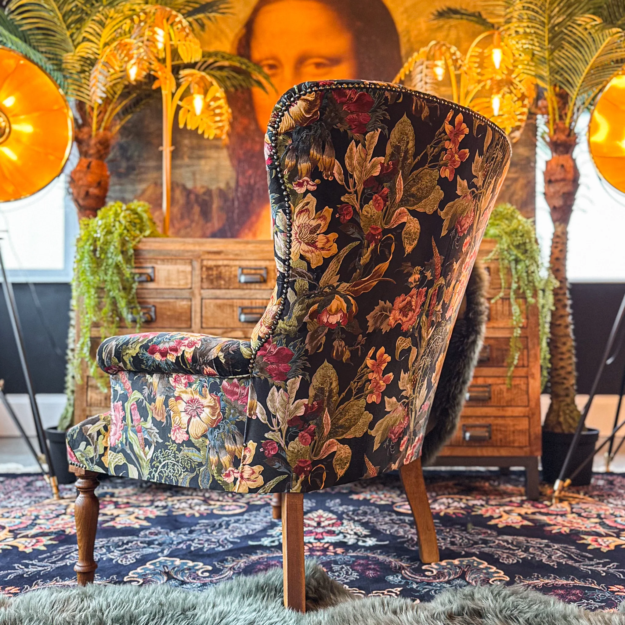 Selfridges Buttoned Wing Back Chair in Hepworth Midnight Floral - New - Image 5