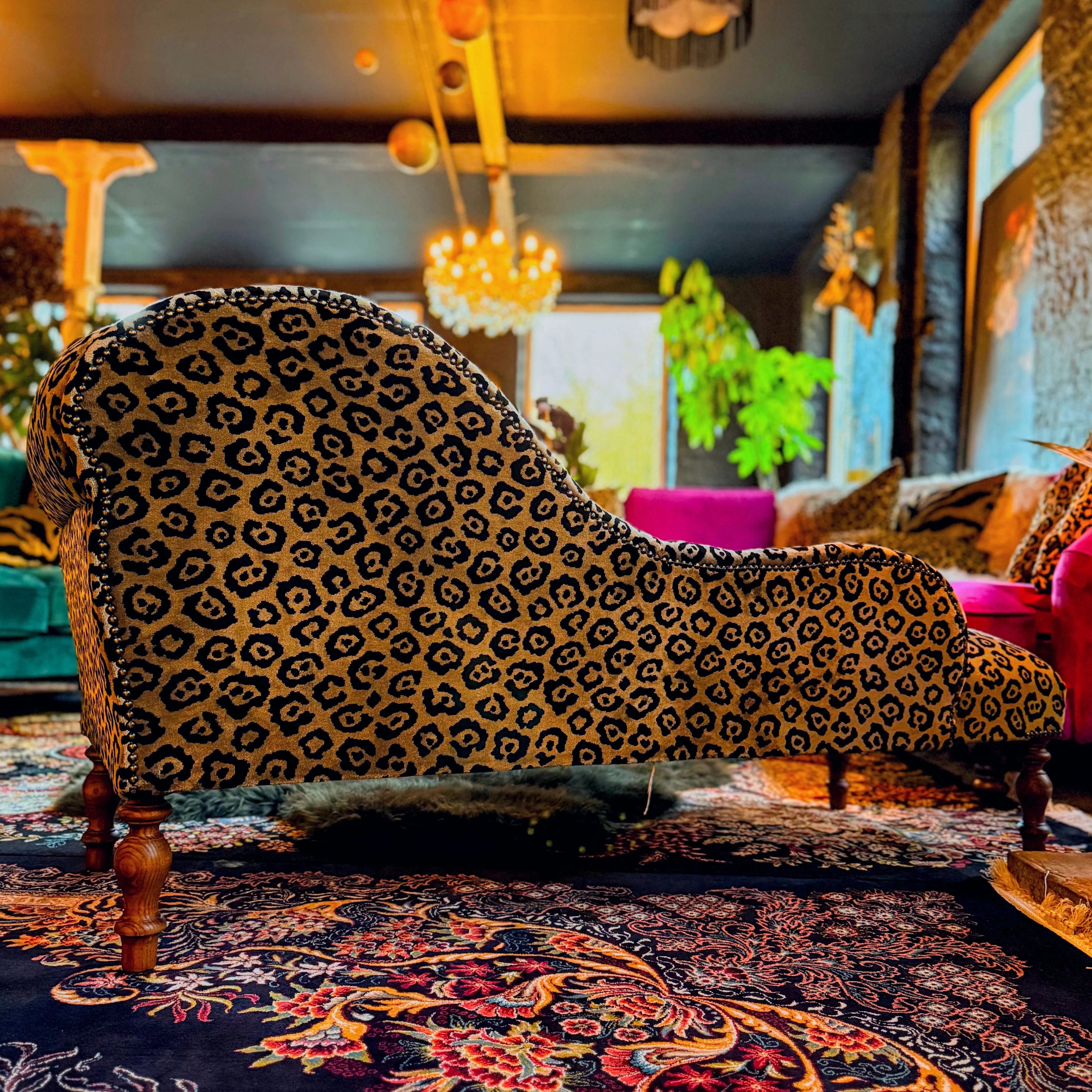 Selfridges Sofa Chaise in Leopard Cream Velvet - Image 6