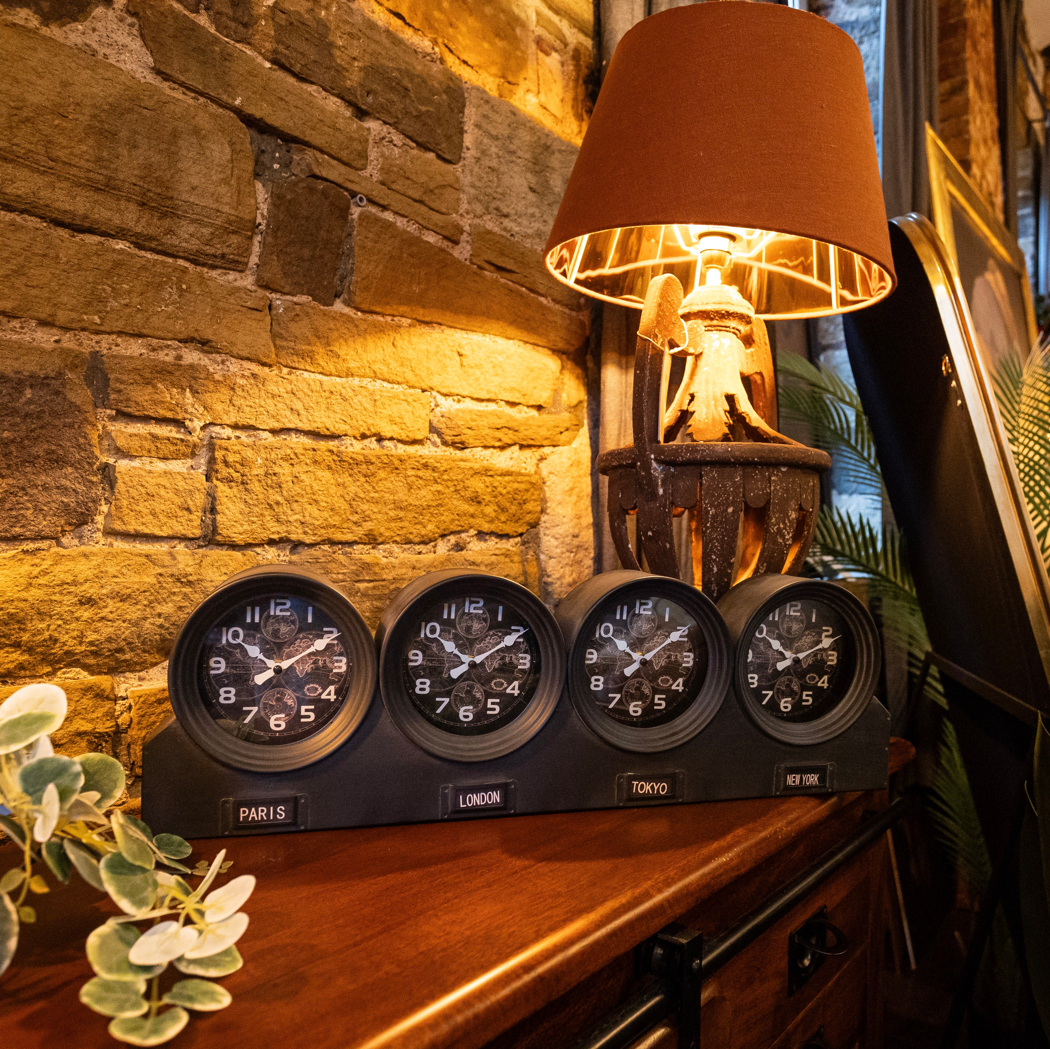Time Zone Table Clocks - Image 2