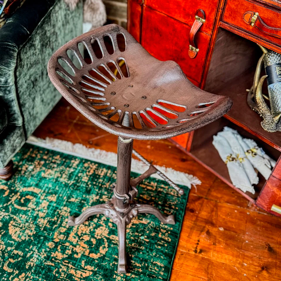 Tractor Seat Bar Stool - Adjustable - Image 4