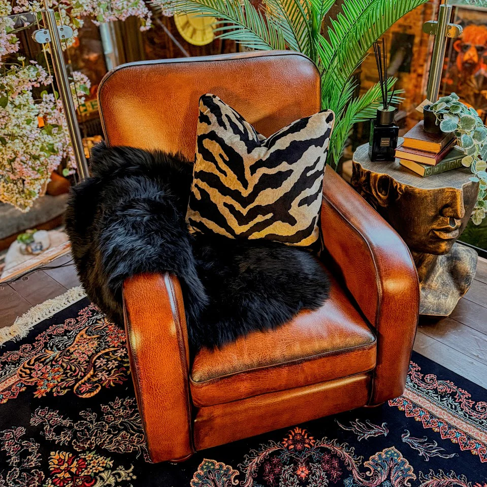 Wilbur Armchair - Image 3