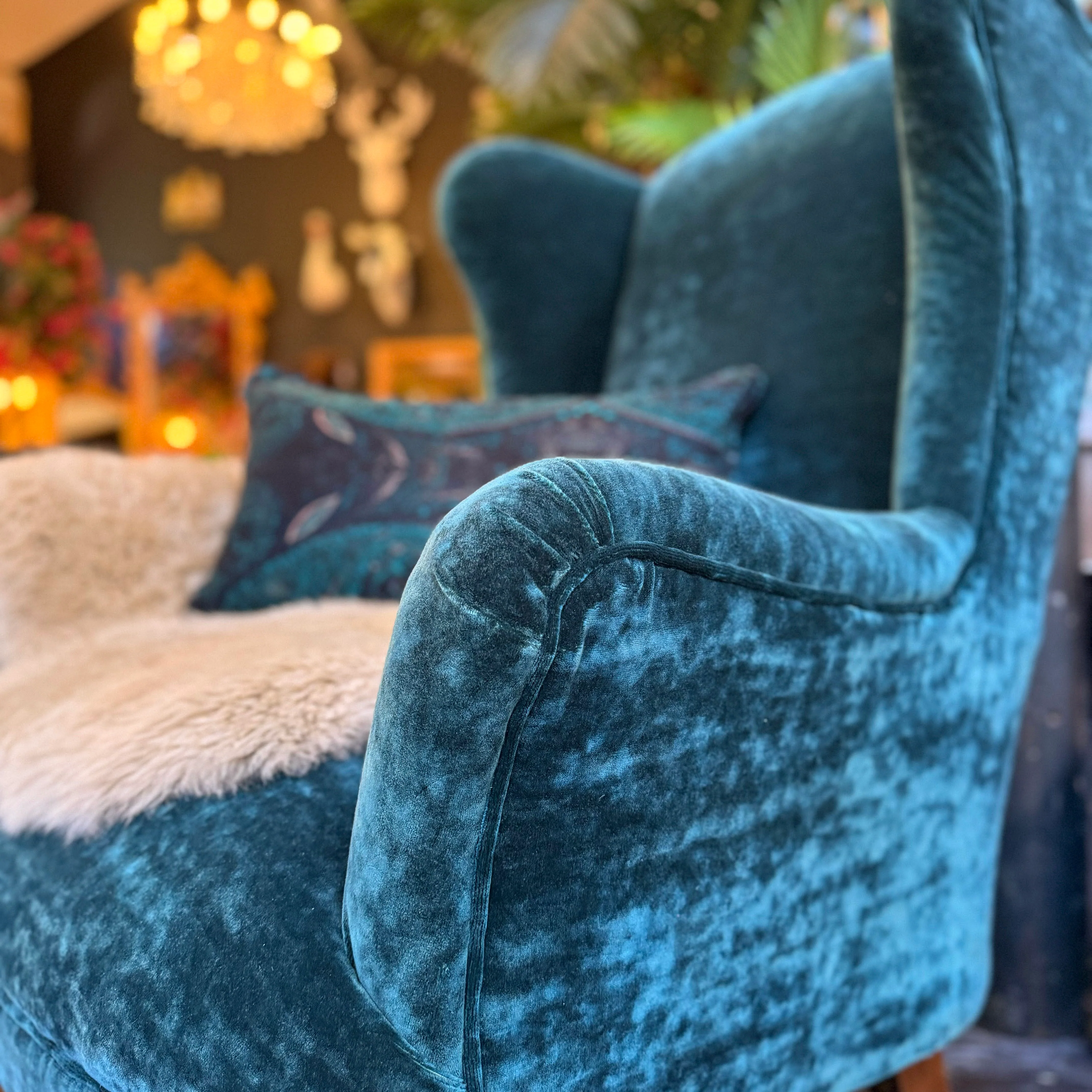 Winston Wingback Accent Chair in Sunshine Velvet - Image 3