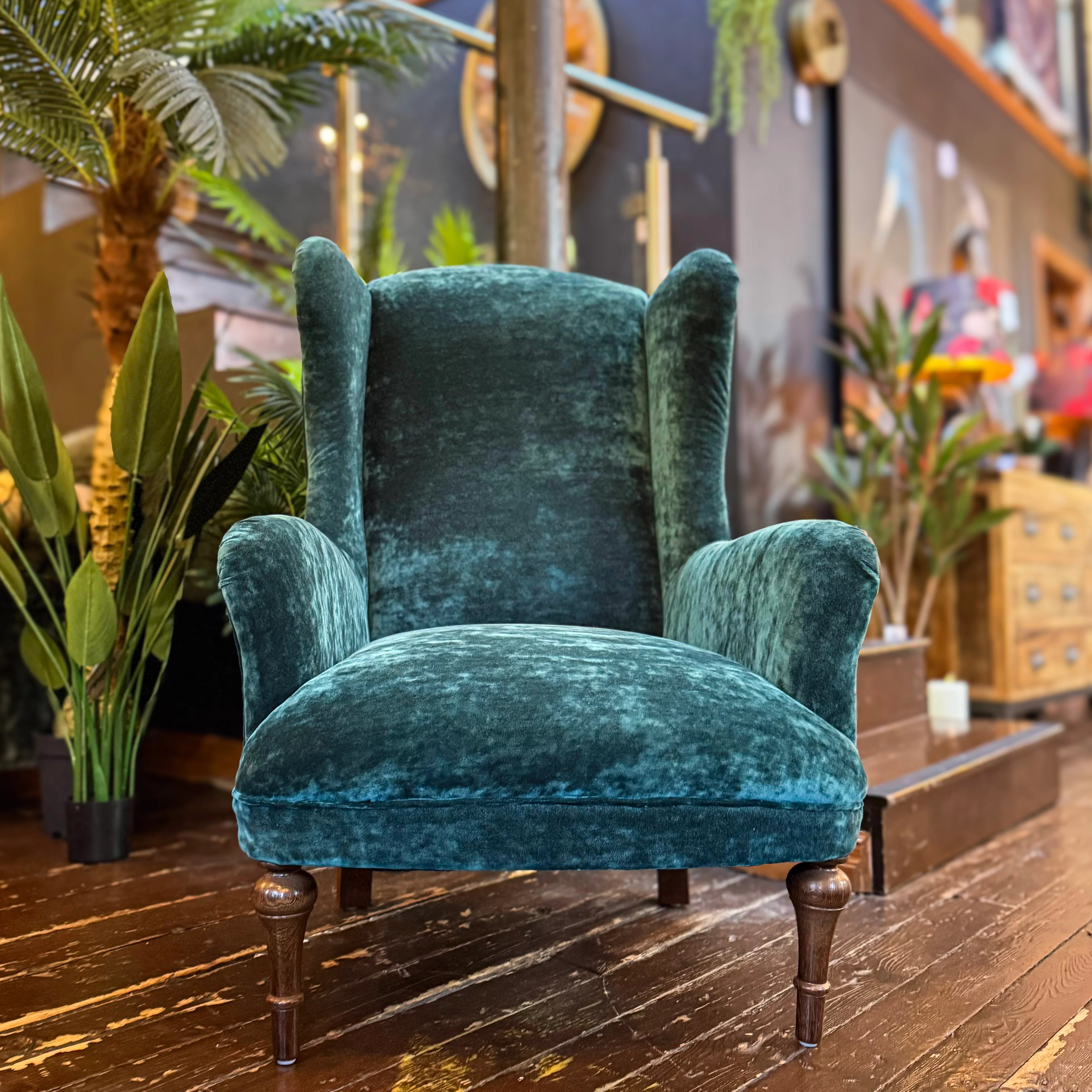 Winston Wingback Accent Chair in Sunshine Velvet - Image 4