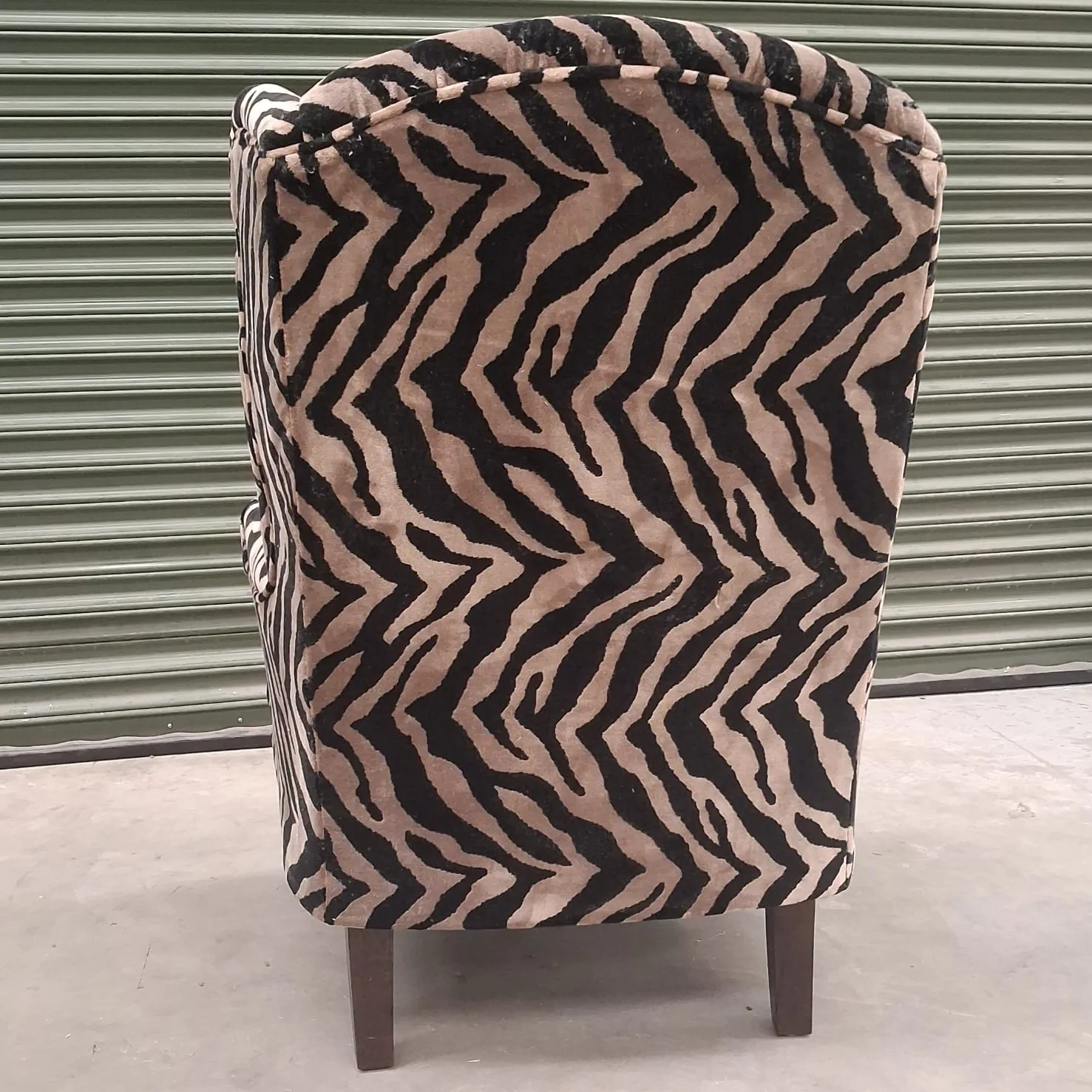 Winston Wingback in Zebra Cream Animal Velvet - Factory Seconds - Image 4